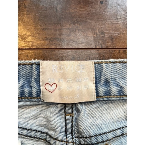 Revice Womens Straight Leg Distressed Mom Jean Womens Size 28 - Picture 2 of 8